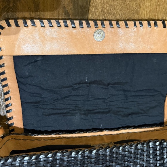 Vintage Hand Tooled Leather Tan and Black Woven Handbag - Picture 6 of 7